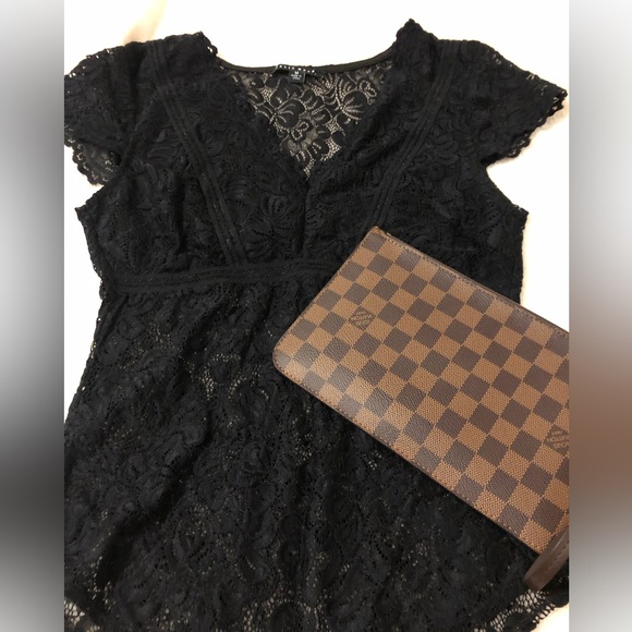 Haute Monde Lace Bodysuit - Picture 2 of 8